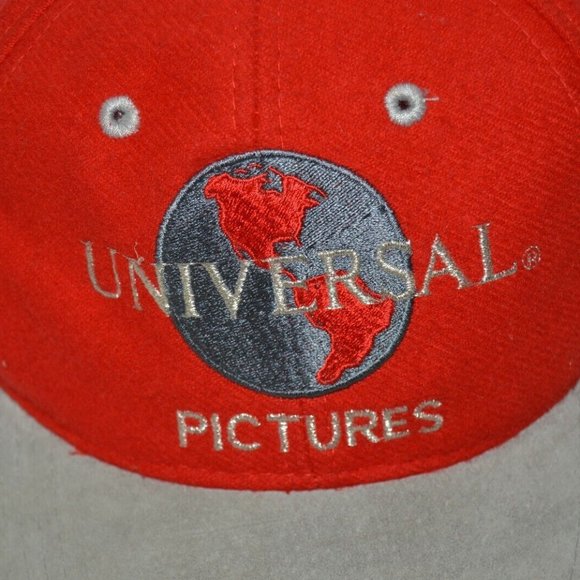 Nice Red WOOL Suede Universal Studios Amusement Park Souvenir Baseball Hat RARE - Picture 2 of 4